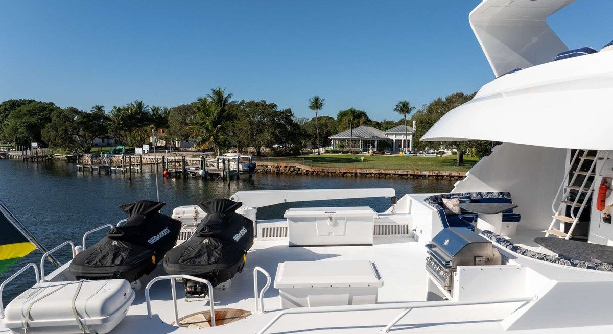 SEASPEAK yacht charter 3