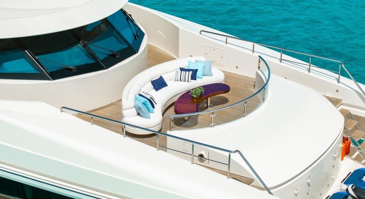 SECOND LOVE yacht charter 2
