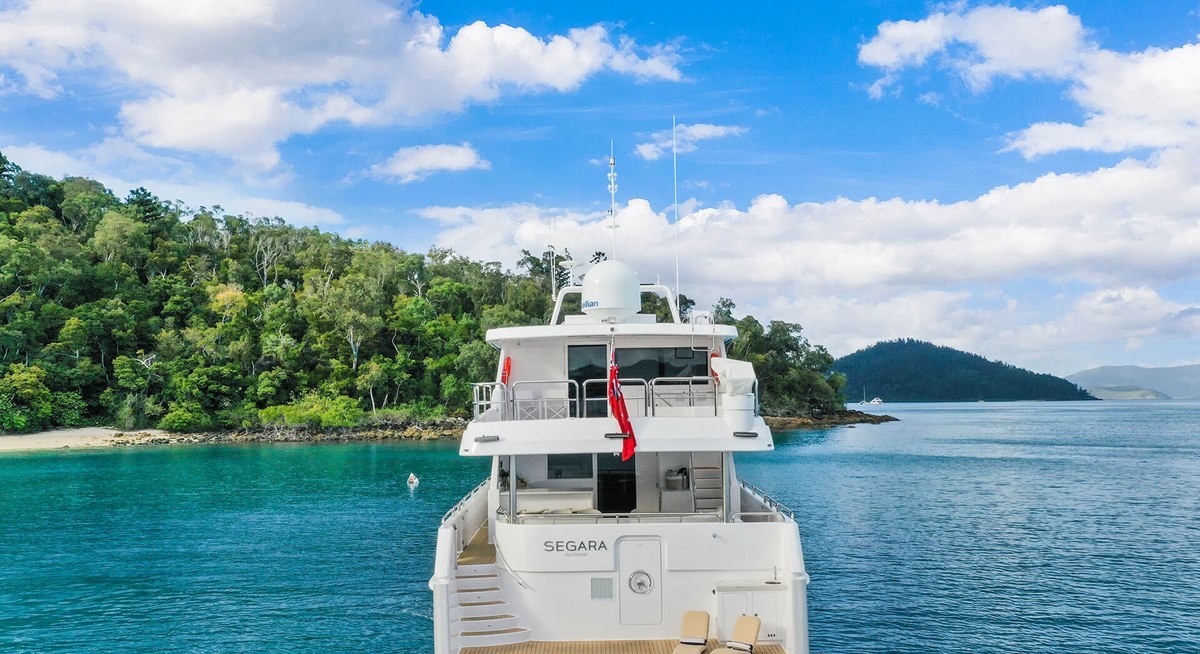 SEGARA yacht charter 5