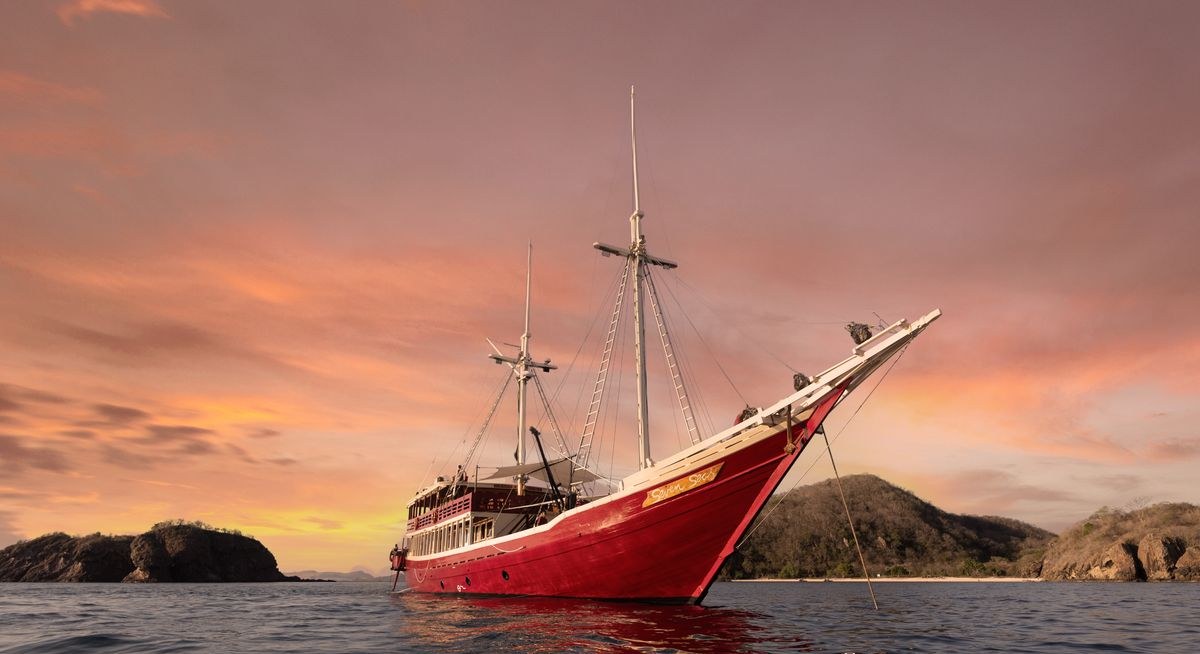 SEVEN SEAS yacht charter 1