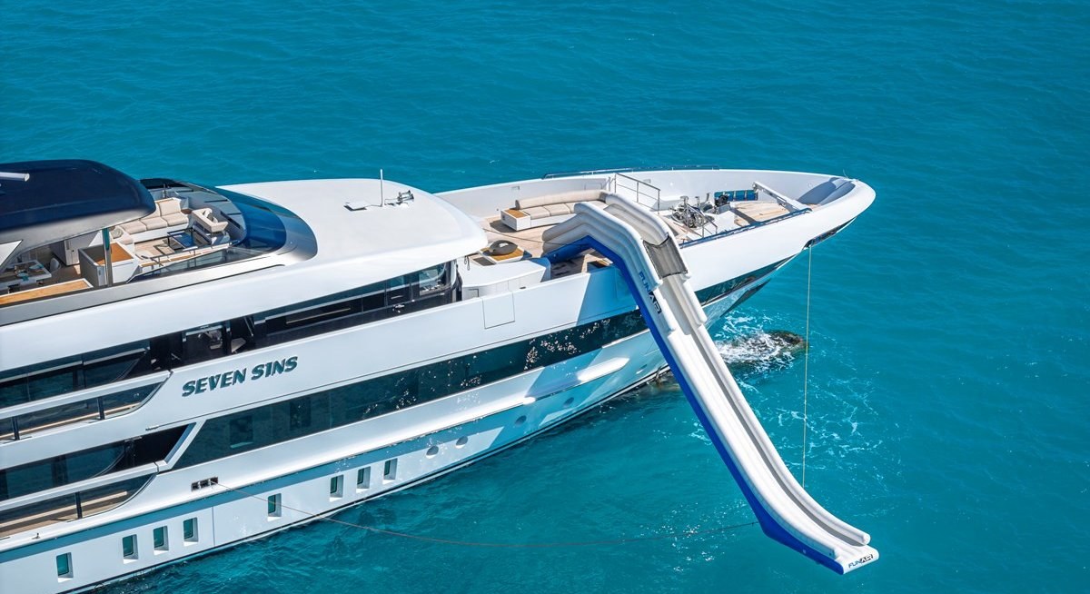 SEVEN SINS yacht charter 2