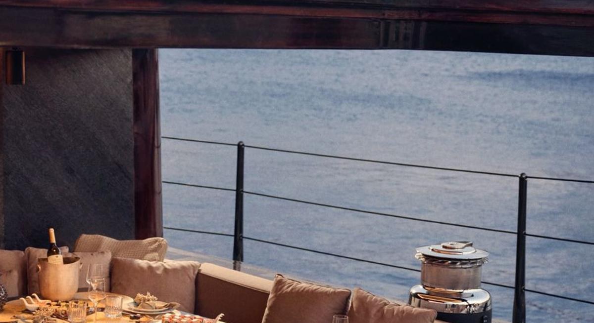 SEVEN yacht charter 5