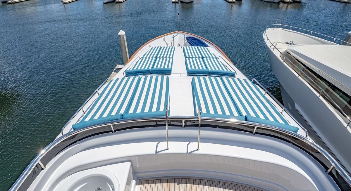 SHALIMAR yacht charter 2