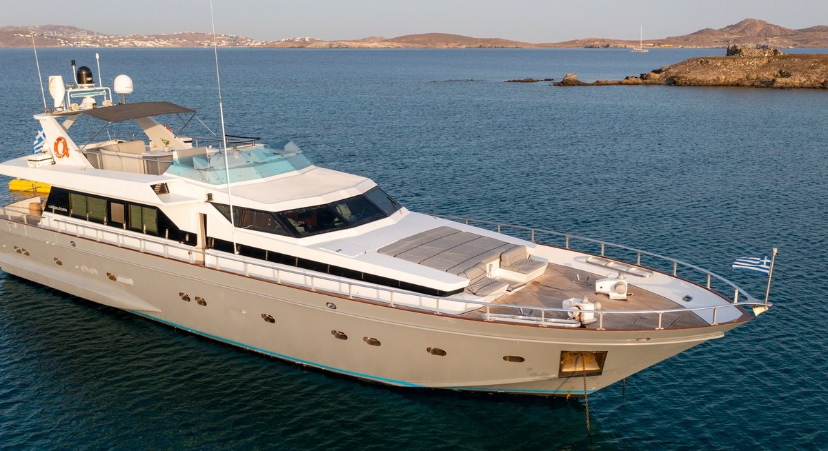 SHIVA YACHT CHARTER yacht charter