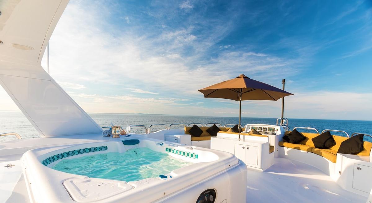 SHOGUN yacht charter 2