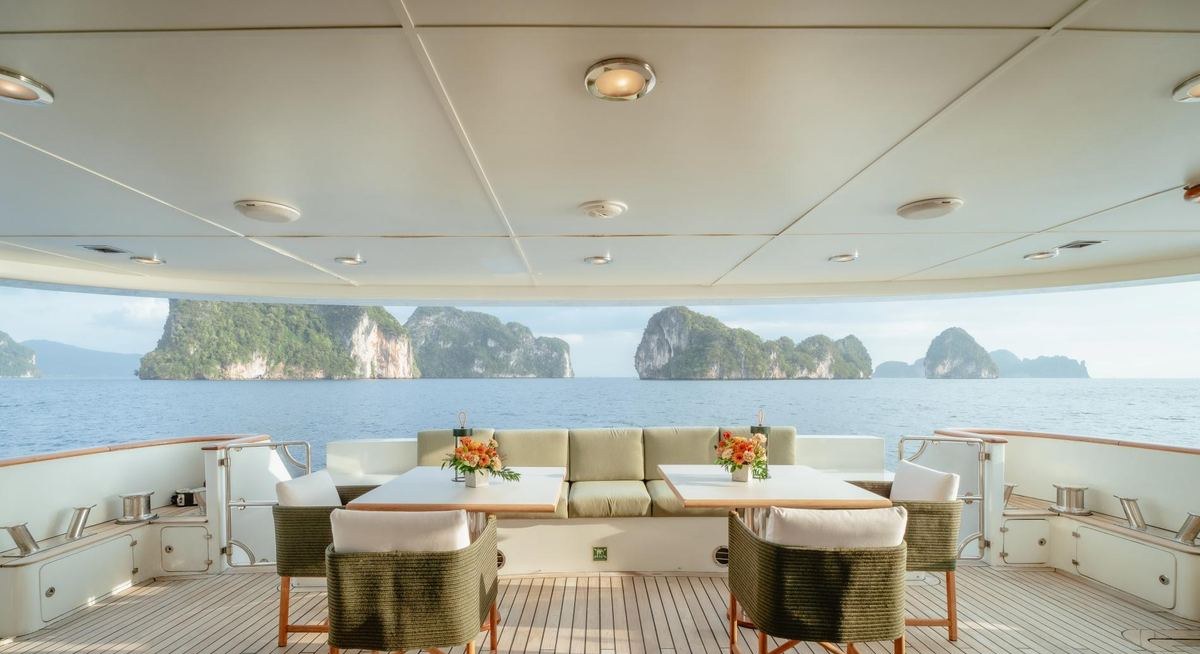 SILENTWORLD yacht charter 4