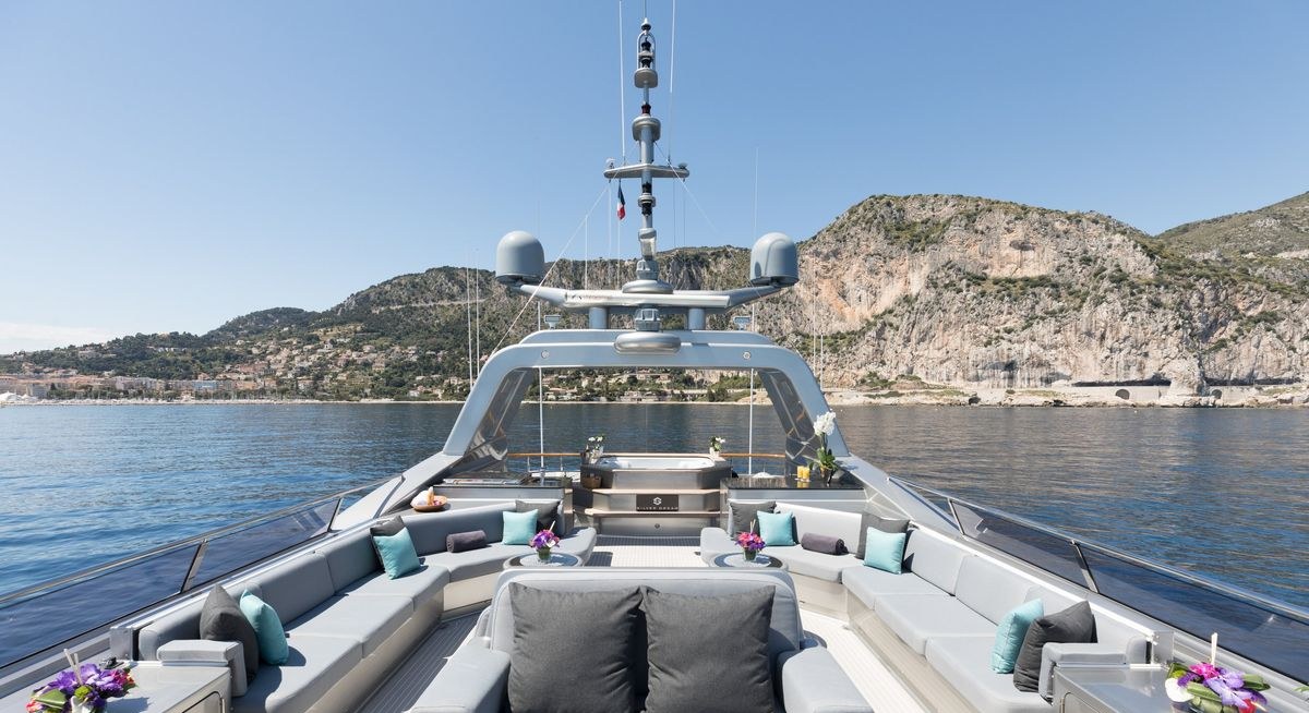 SILVER DREAM yacht charter 2