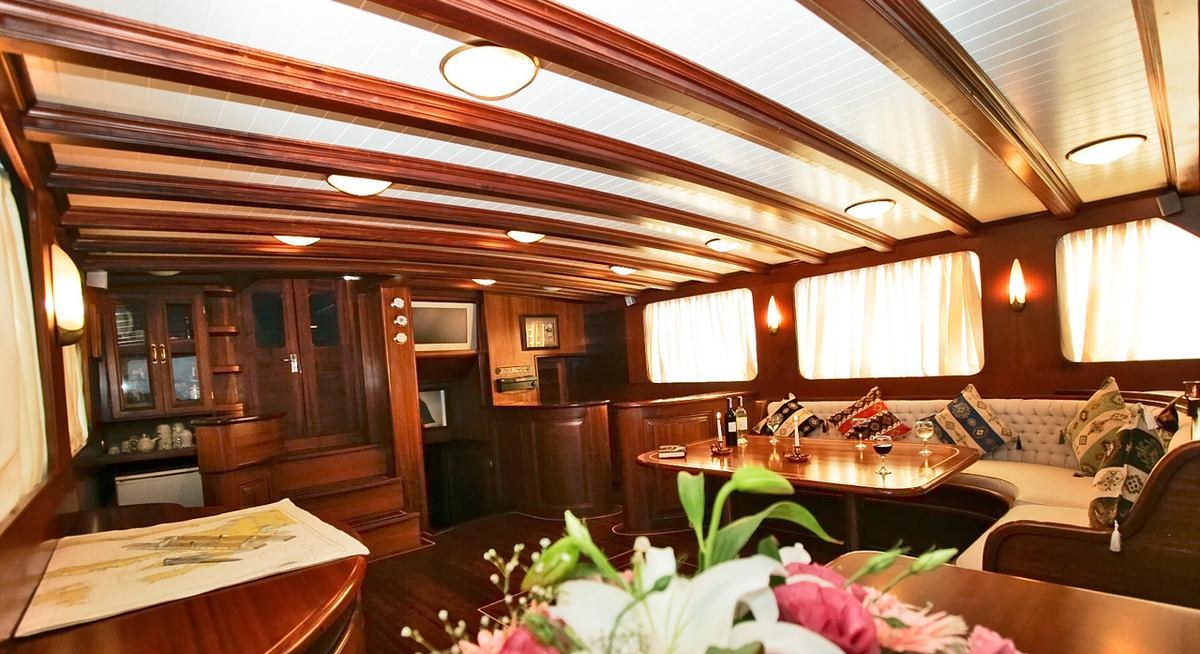 SILVER STAR yacht charter 5