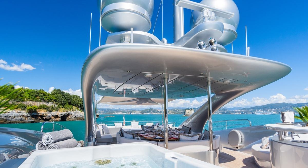 SILVER WIND yacht charter 2