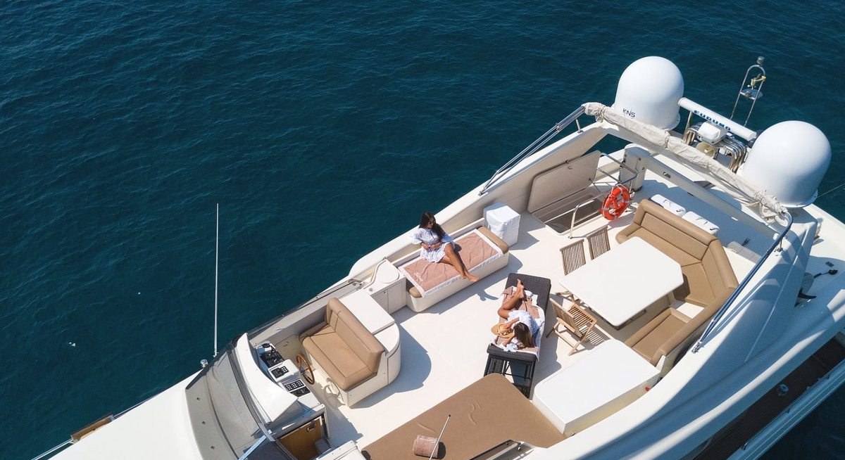 SILVIA yacht charter 2