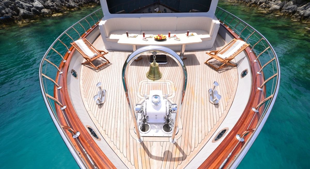 SIMAY F yacht charter 2