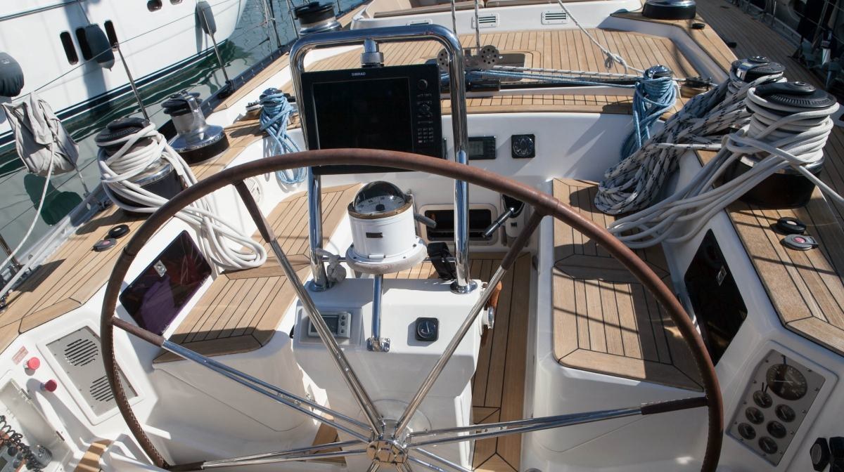SIMPLE HARMONY yacht charter 3