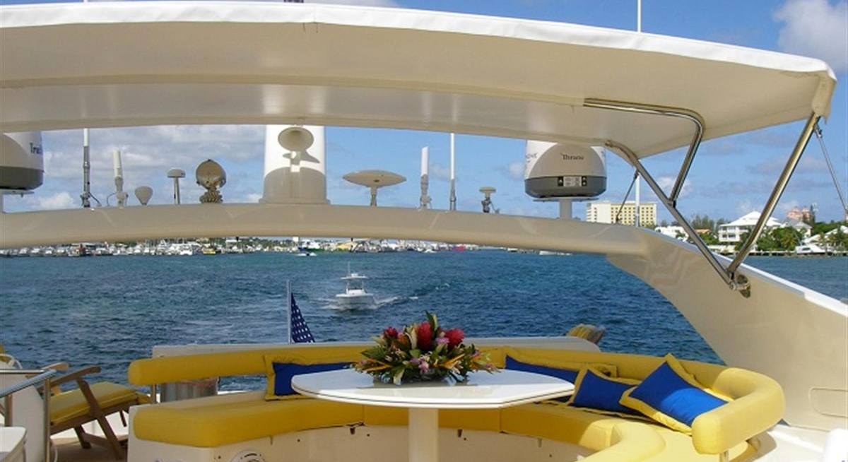 SIOUX EMPRESS yacht charter 3