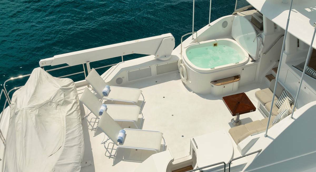 SLEEPOVER yacht charter 3