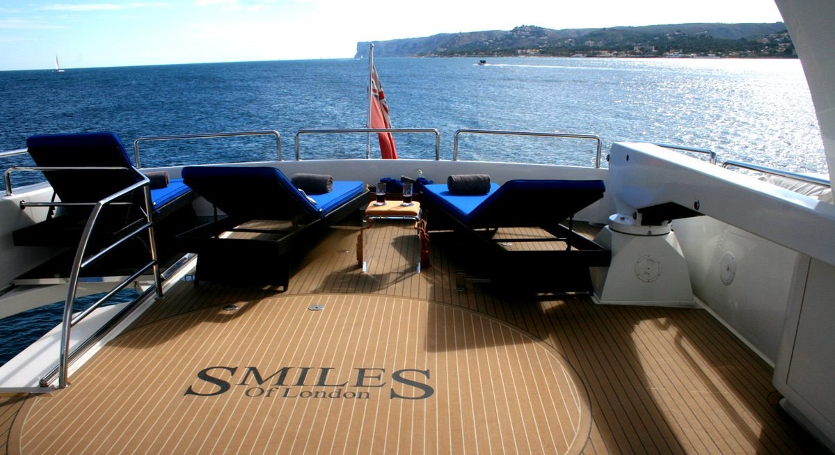 SMILES OF MILES yacht charter 3