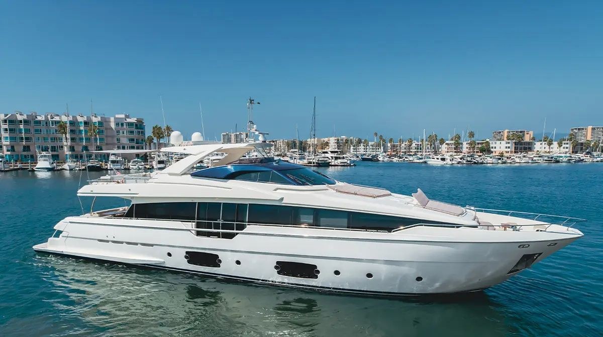 SOL SHINE yacht charter 1