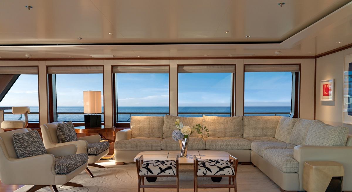 SOLACE yacht charter 5
