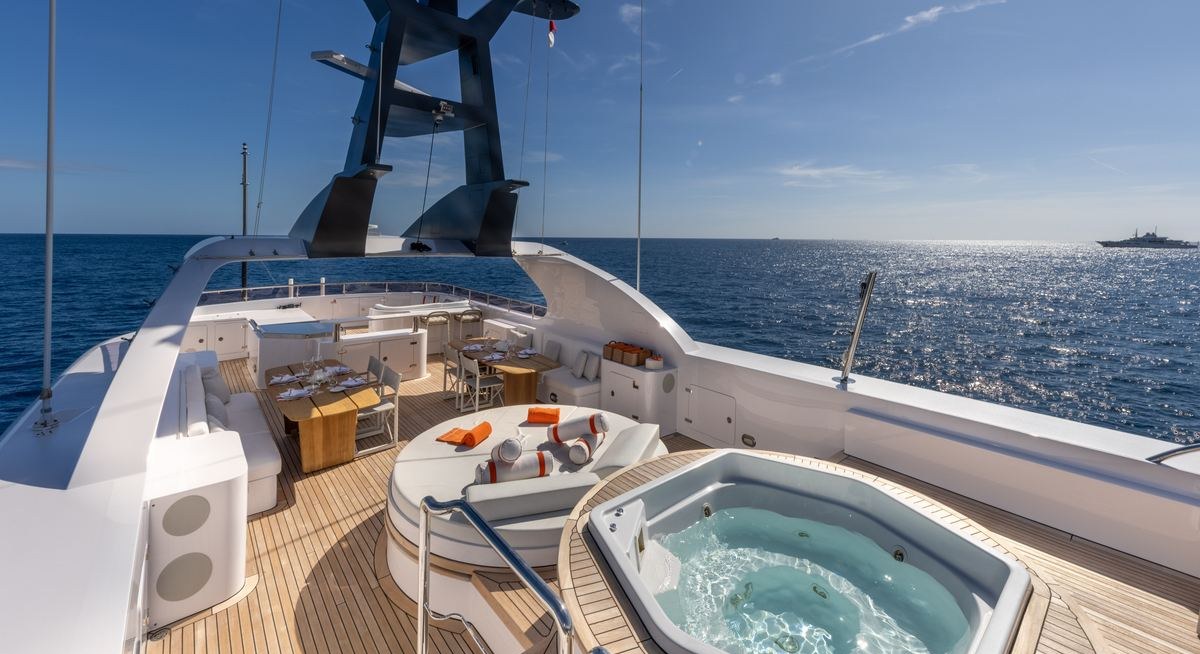 SOLAFIDE yacht charter 3