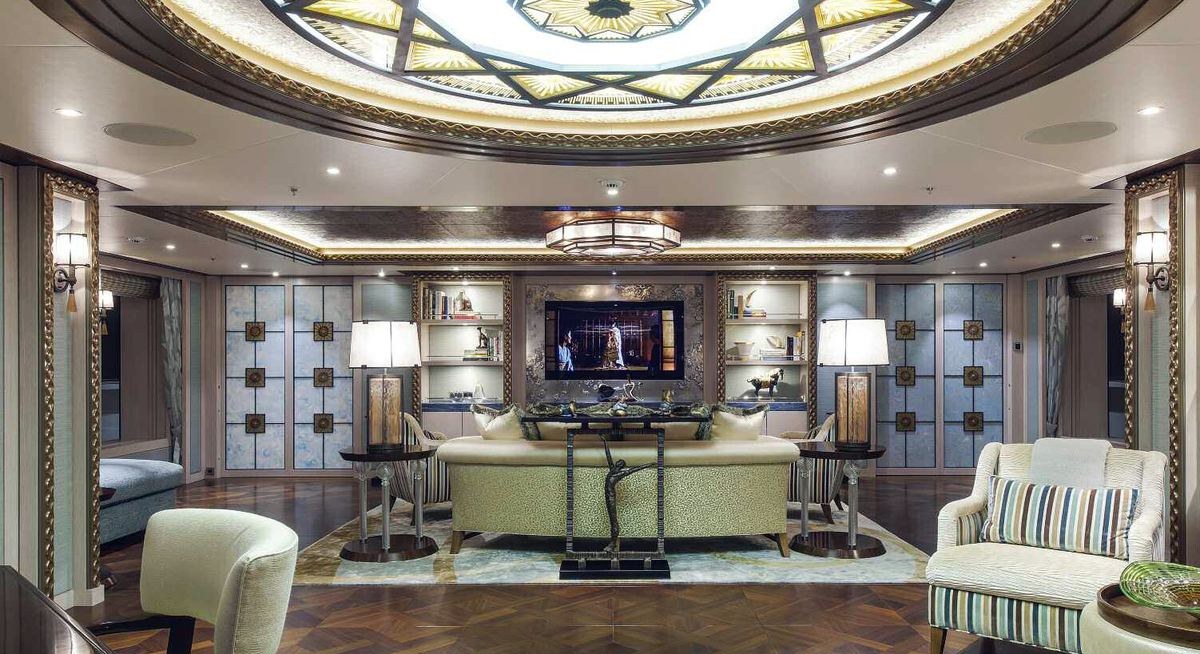 SOLANDGE yacht charter 5