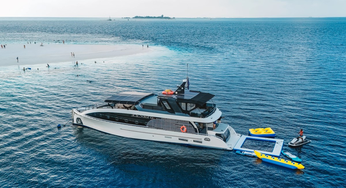 SOLARA yacht charter 4