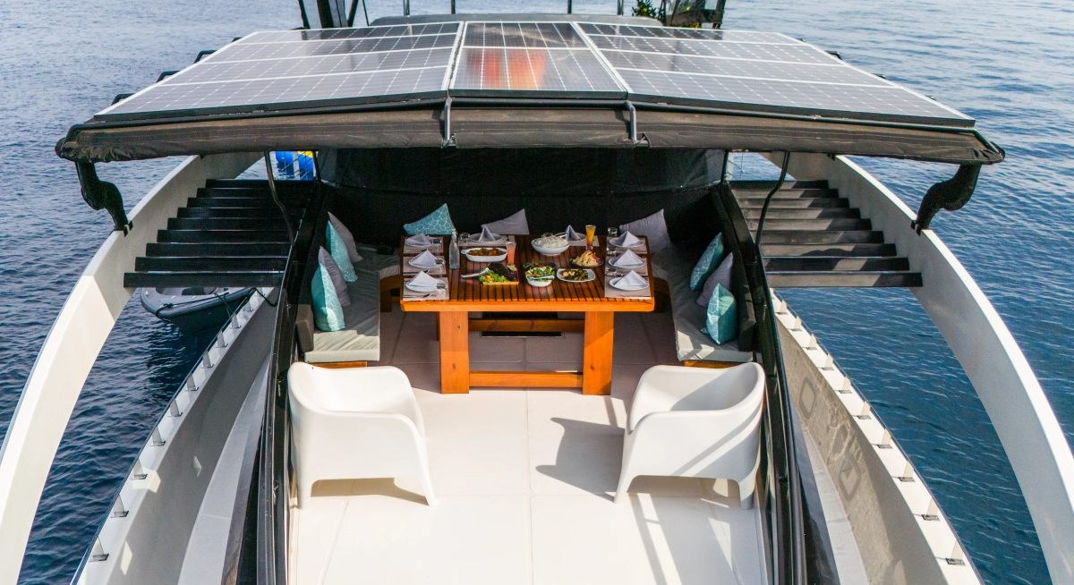 SOLARA yacht charter 2