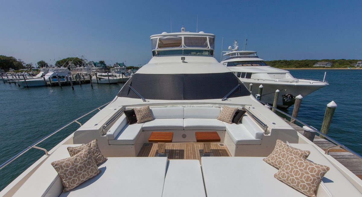 SORRIDENTE yacht charter 2