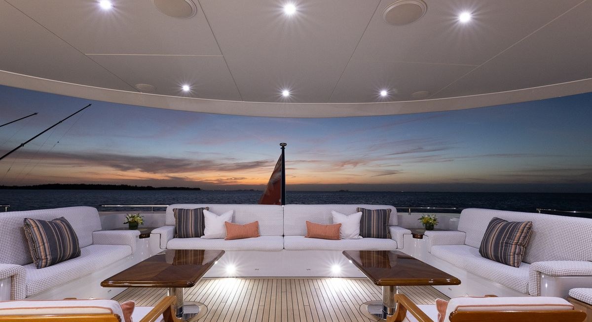 SOUTH yacht charter 4