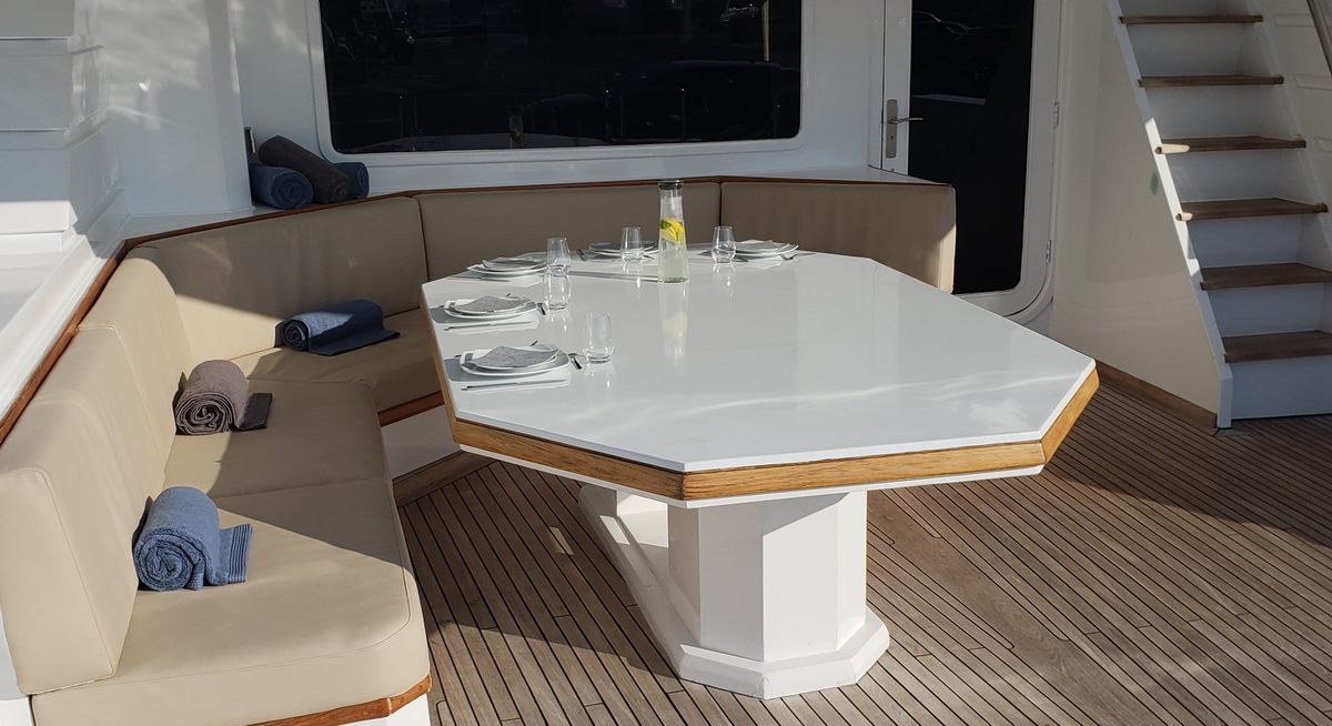 SPICE OF LIFE yacht charter 3