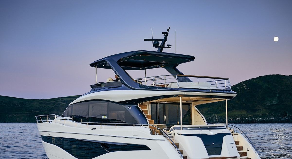 SPIRIT OF RIO yacht charter 5