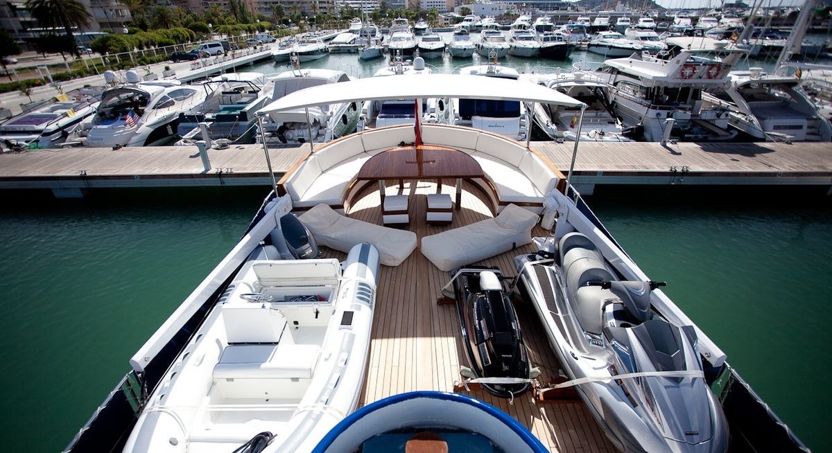 SPOOM yacht charter 5