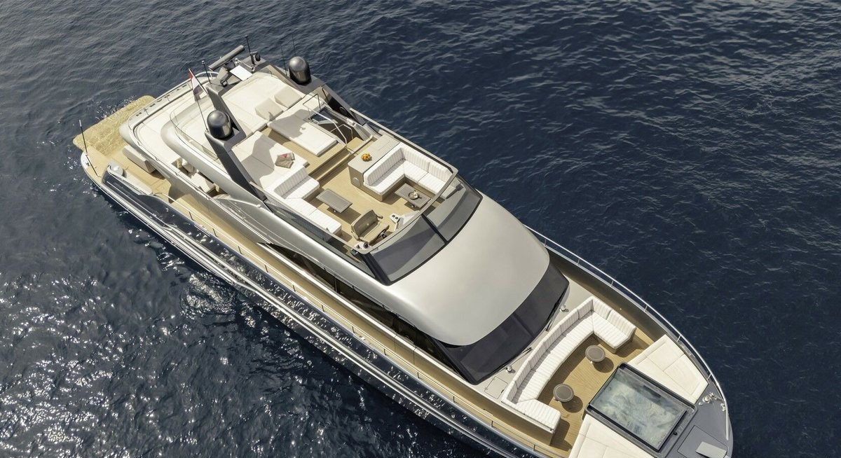 ST BARTH II yacht charter 5