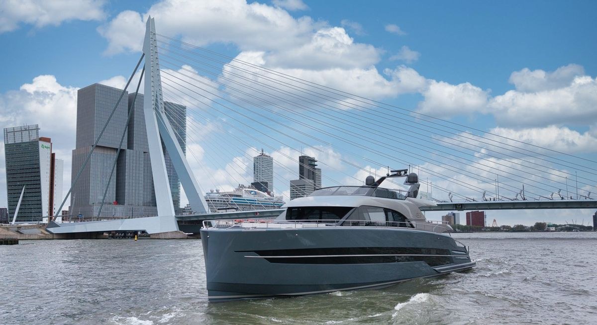 ST BARTH II yacht charter 1