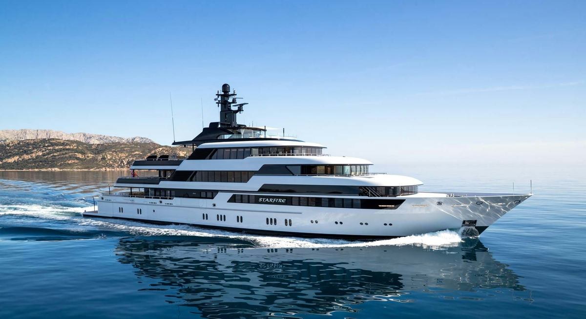 STARFIRE yacht charter 1