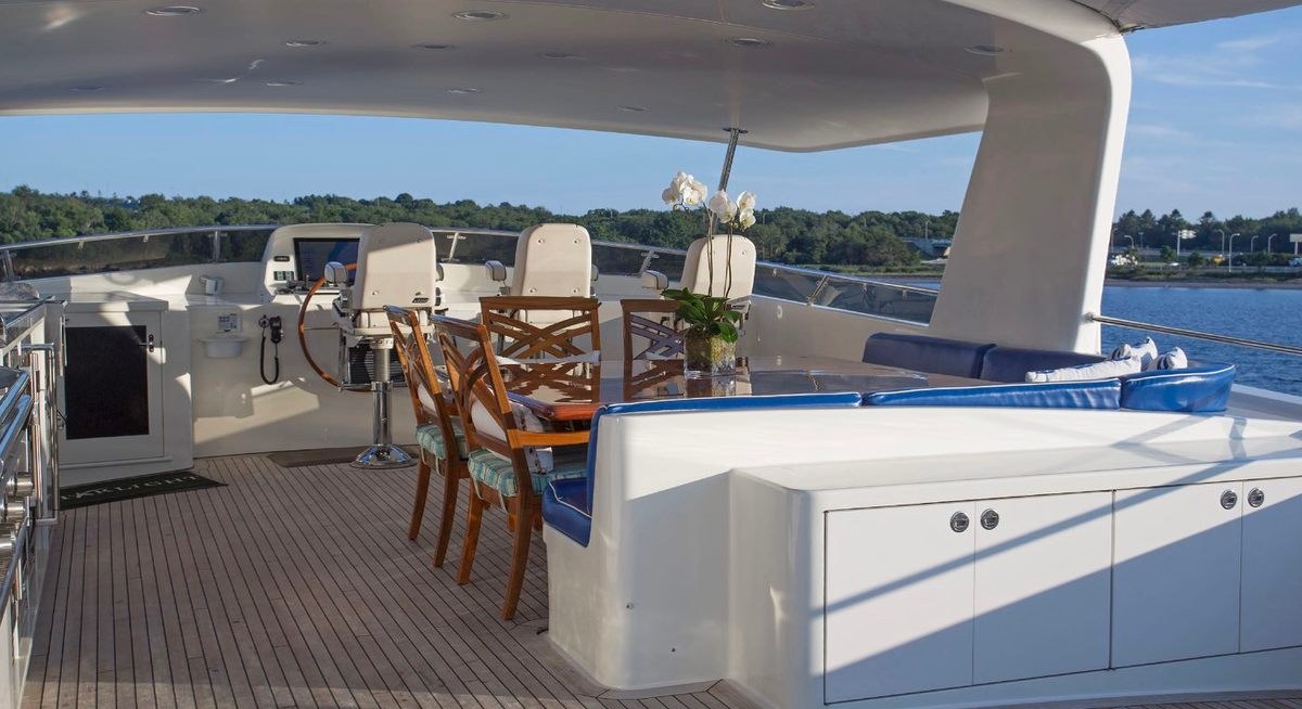 STARLIGHT yacht charter 3