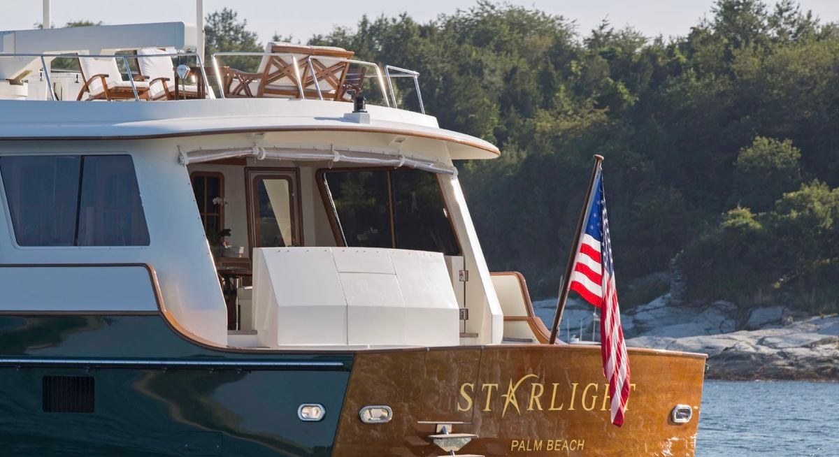 STARLIGHT yacht charter 4