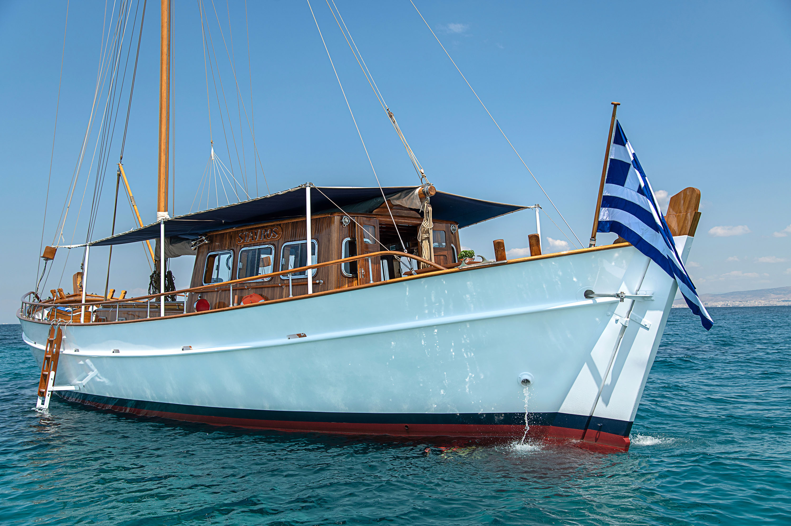 STAVROS yacht charter 3
