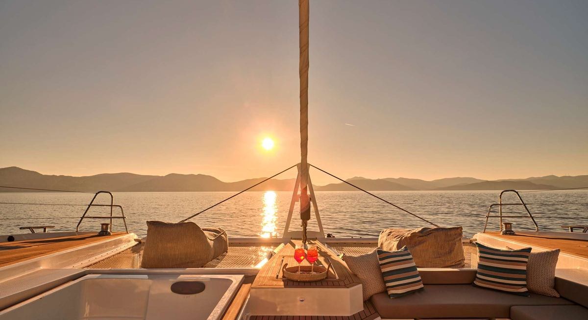 SUNMOON yacht charter 3