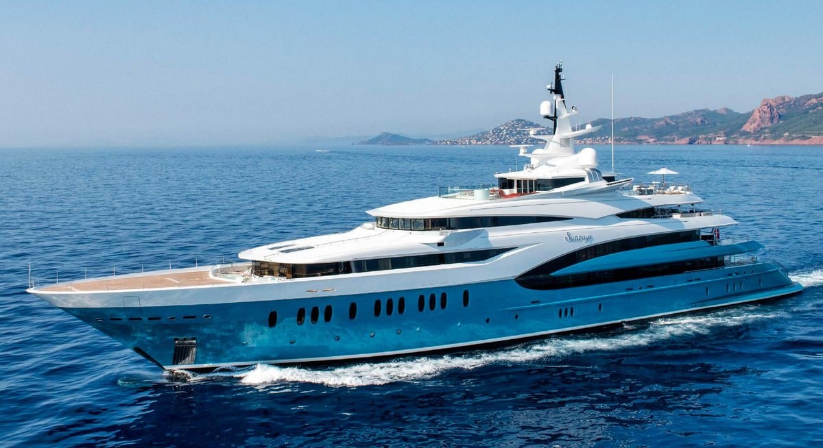 SUNRAYS YACHT CHARTER yacht charter
