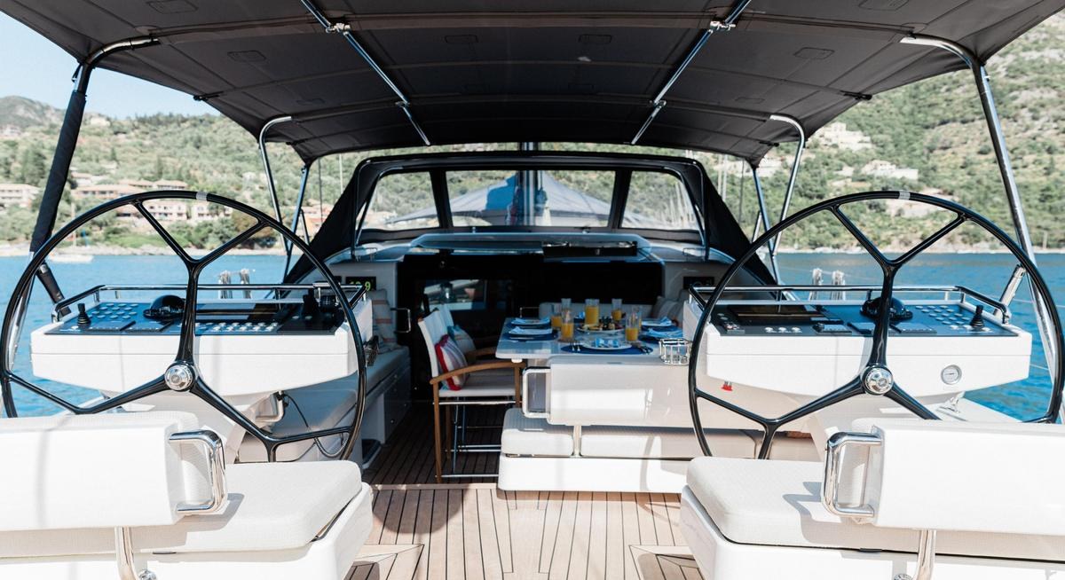 SUNYO yacht charter 3