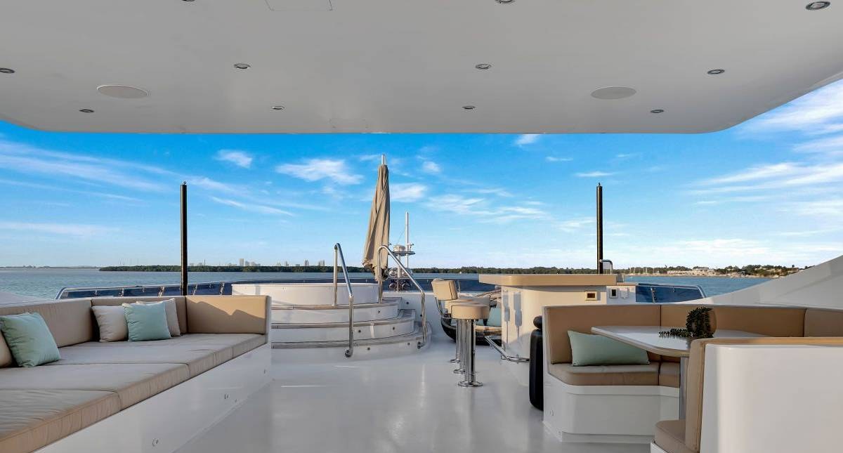 SWEET CAROLINE II yacht charter 2
