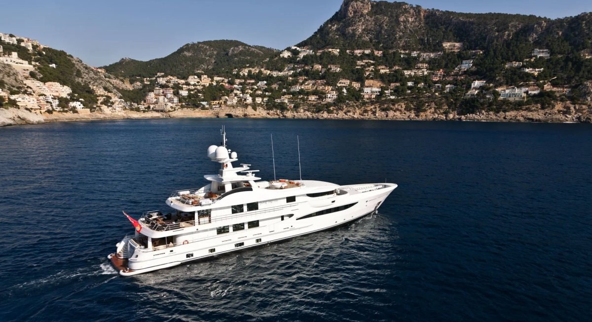SWEET MARYI yacht charter 5