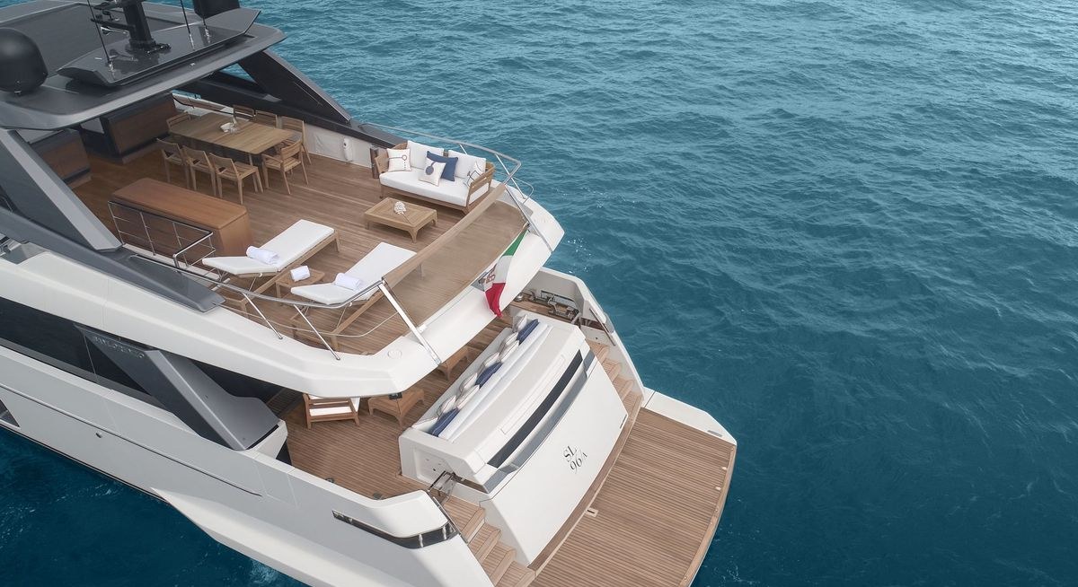 SWEET VIRGINIA yacht charter 4