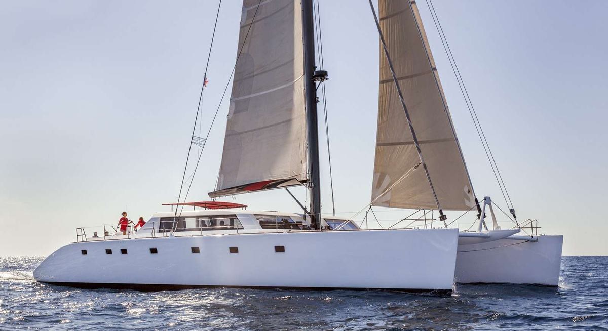 TAJ yacht charter 4