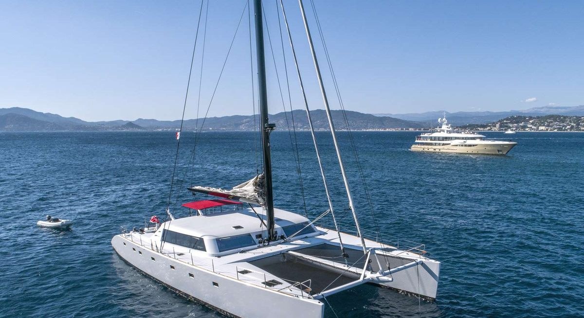 TAJ yacht charter 5