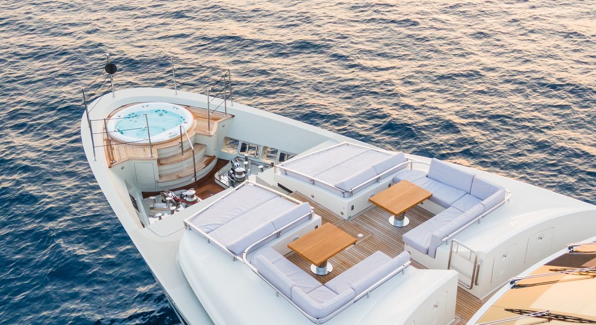 TAKARA ONE yacht charter 2