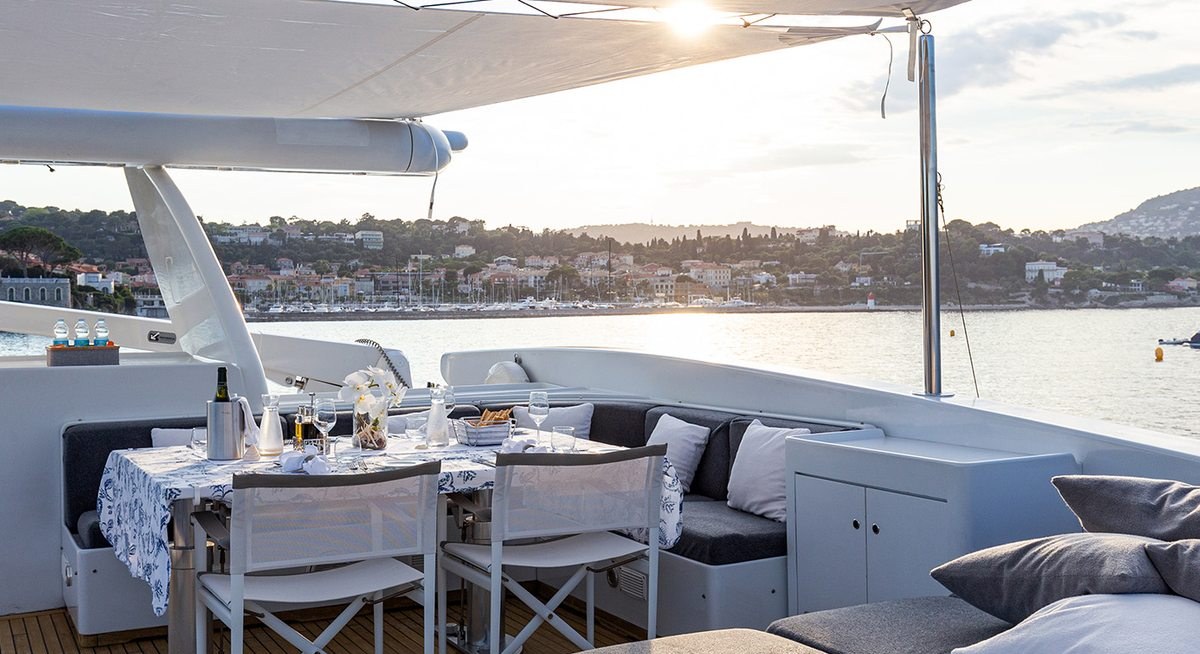 TALILA yacht charter 4