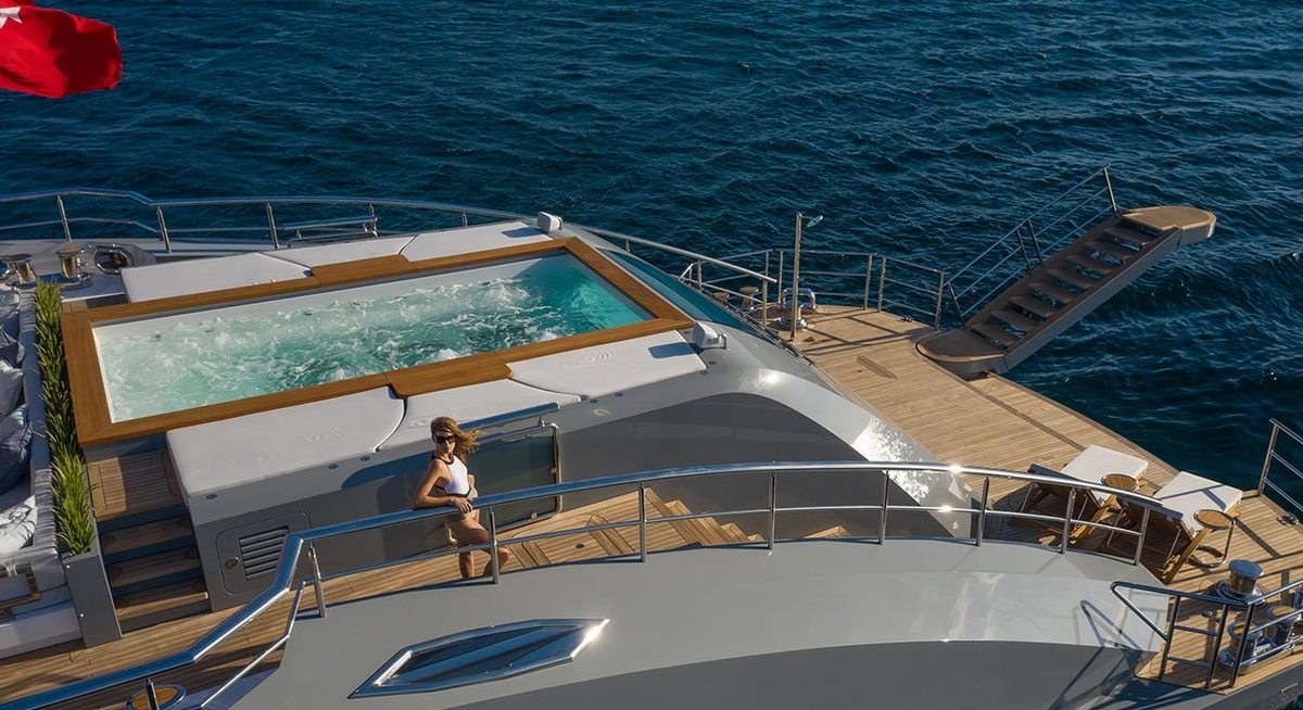 TATIANA yacht charter 3