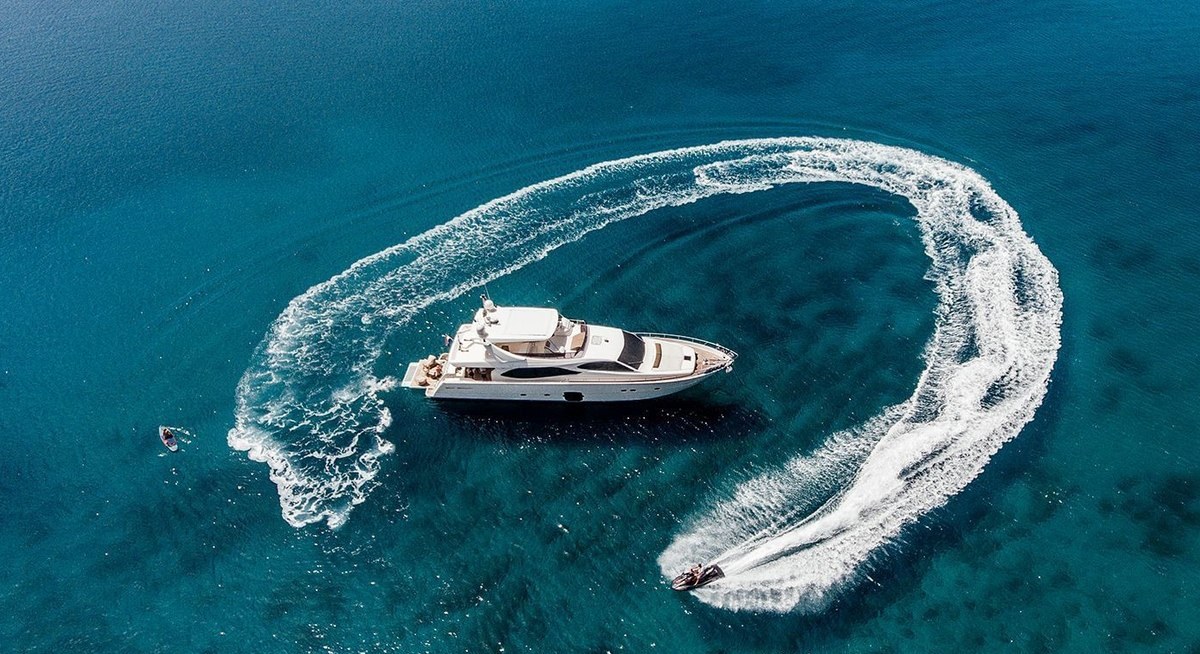 TESORO yacht charter 5