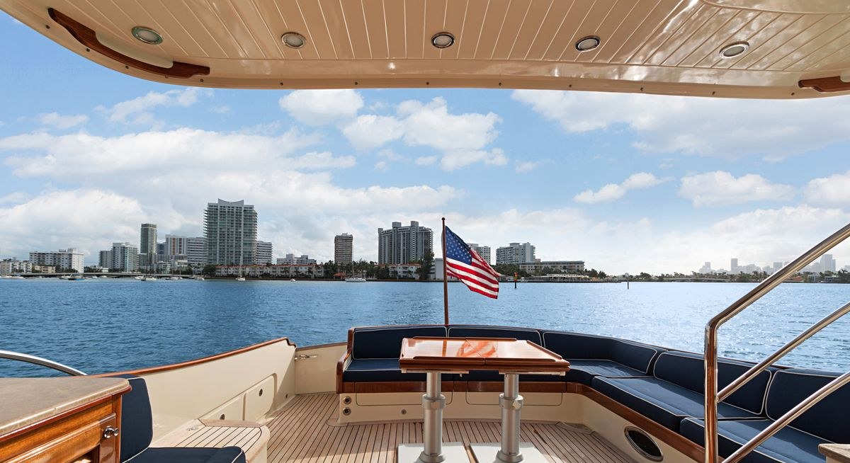 THE BARON yacht charter 4
