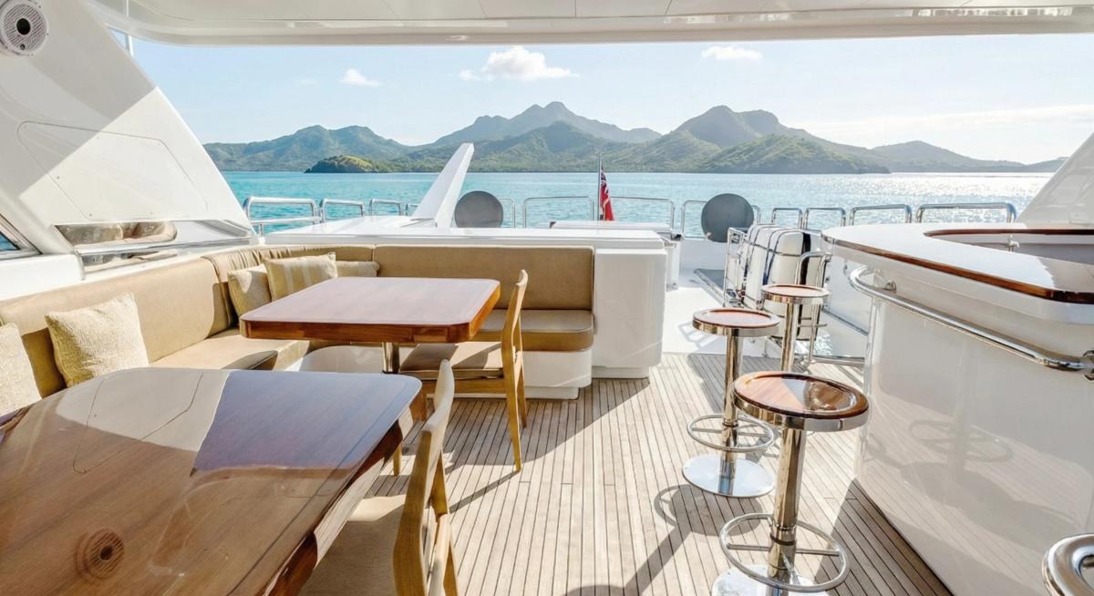 THE CLUBHOUSE yacht charter 3
